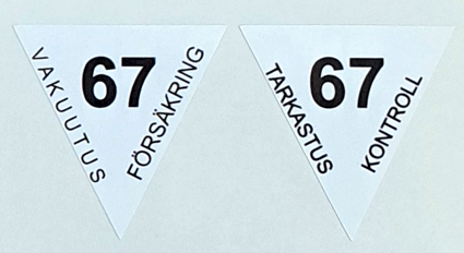 Vakuutus / tarkastus kolmiotarrapari -67